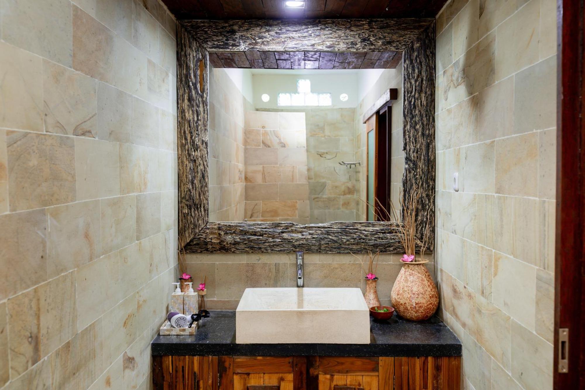 הוילה Tanjung  Puri Samaira מראה חיצוני תמונה